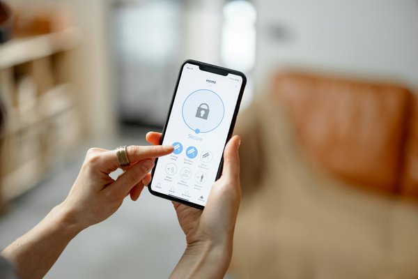 Sector alarm ou verisure : quel système d'alarme choisir ?